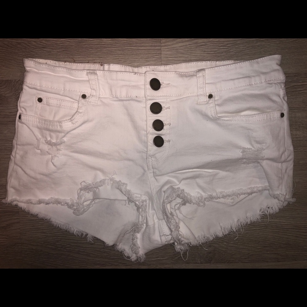 White Billabong denim shorts